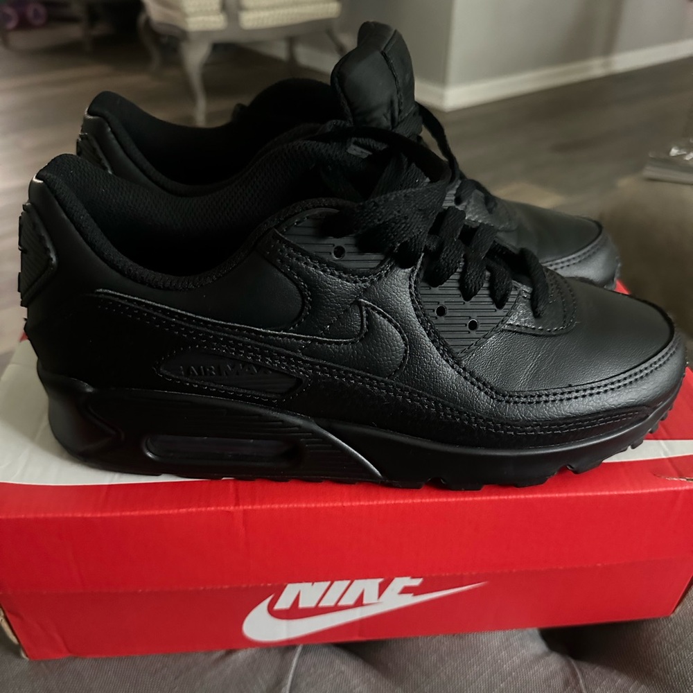 Mens Nike